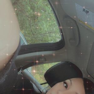 Meet your Posher, Kelley